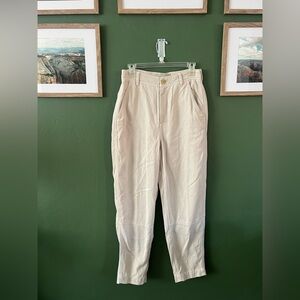 Everlane Women’s Chino in Buttersot